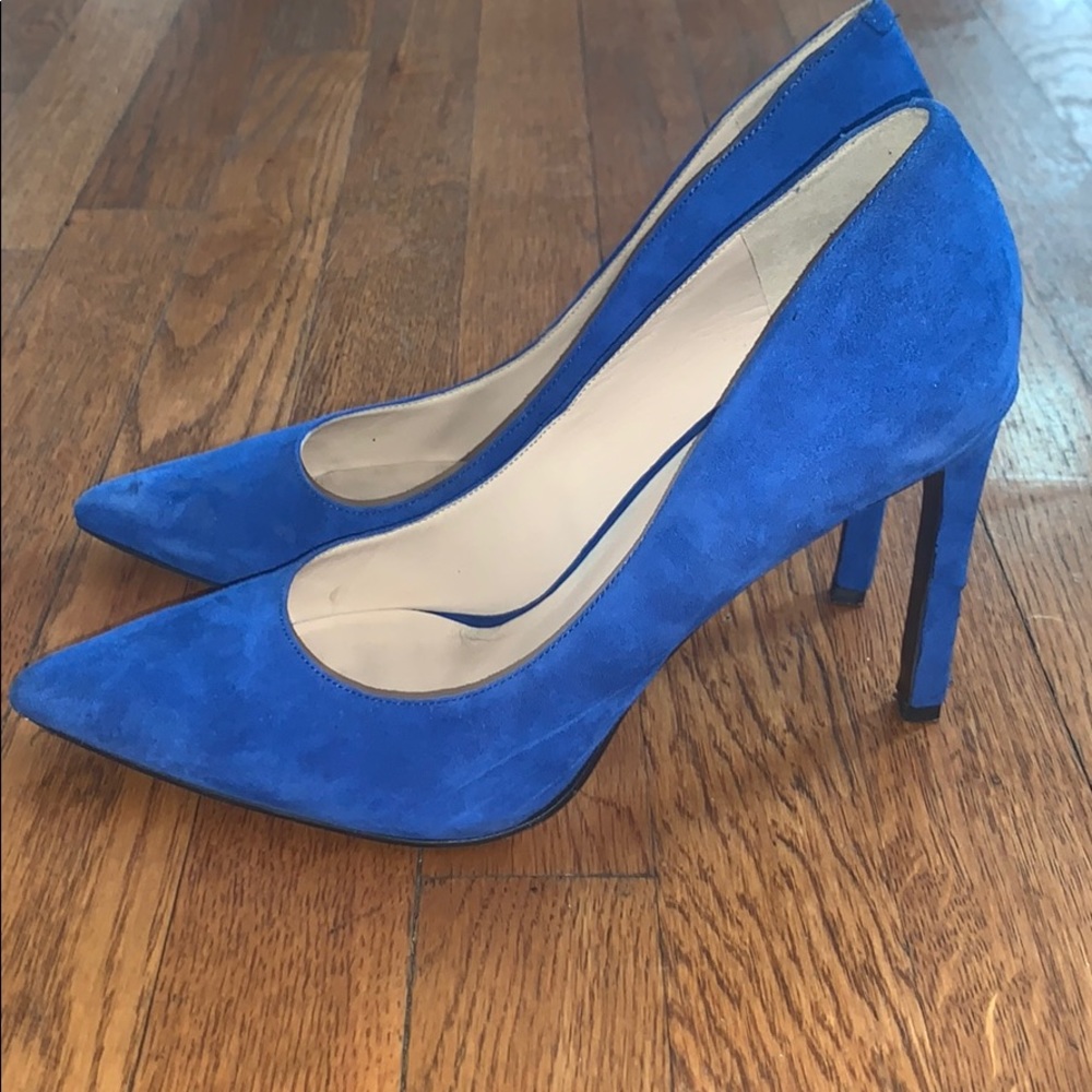 Nine West Blue suede pumps size 10